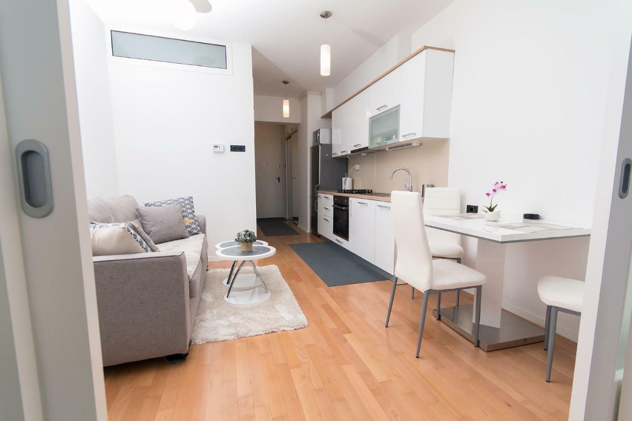 Ferienwohnung Studio Apartman Bella Zagreb Exterior foto